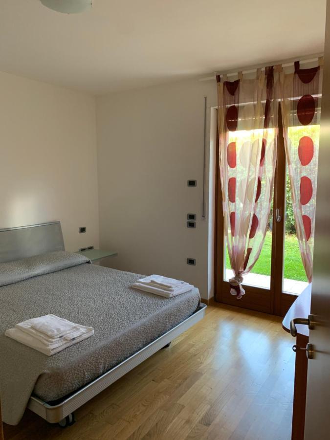Appartamento Ivonn Con Giardino Riva del Garda Kültér fotó