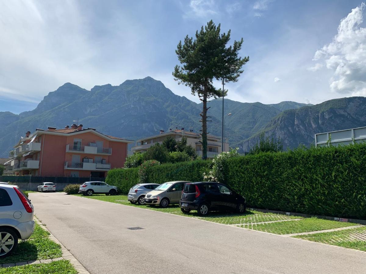 Appartamento Ivonn Con Giardino Riva del Garda Kültér fotó
