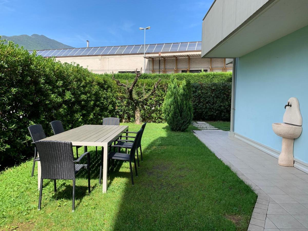 Appartamento Ivonn Con Giardino Riva del Garda Kültér fotó